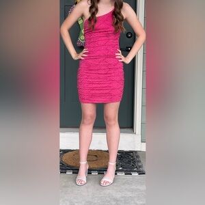 Windsor Fuchsia Glitter One-Shouler HOCO Dress